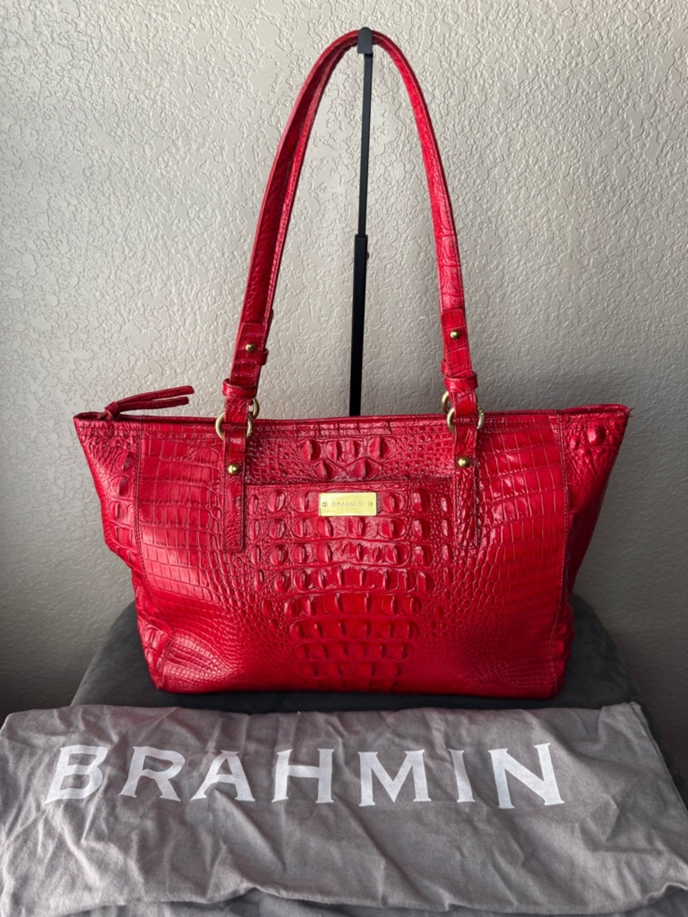 Brahmin Medium Asher Tote Red Croc Embossed Leather Shoulder Bag Gold Hardware